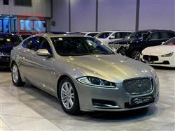 جاكوار XF